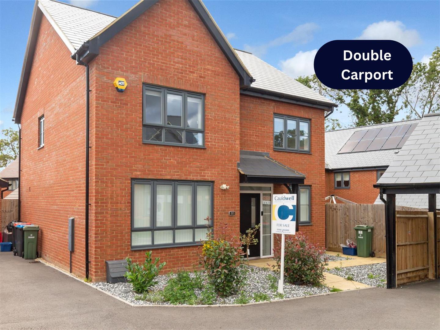 4 bed property in Friesland Avenue, Milton Keynes